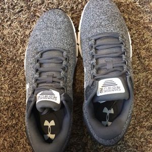 under armor rouge running shoes